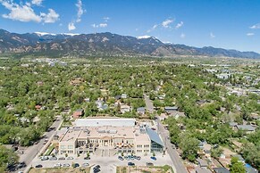 3brdowntownwalk to Everywhere & Bars W/fire pit