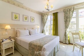 Confortáveis Studios no IL Campanario Resort ILCJR