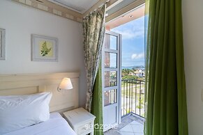 Confortáveis Studios no IL Campanario Resort ILCJR