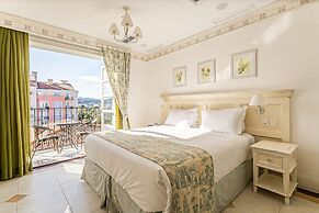 Confortáveis Studios no IL Campanario Resort ILCJR