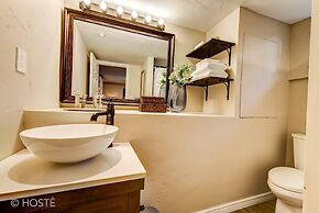 Manitou Springs Downtown Escape