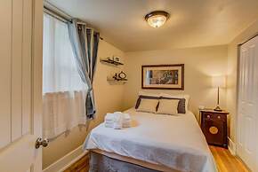 2BR Old Colorado City Garden of The Gods