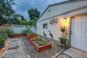 2Br Relax Lovely Home With Fairytale Garden