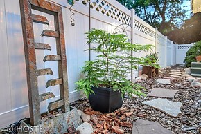 2Br Relax Lovely Home With Fairytale Garden