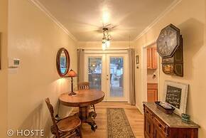 2Br Relax Lovely Home With Fairytale Garden