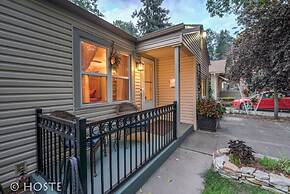 2Br Relax Lovely Home With Fairytale Garden