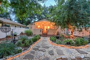 2Br Relax Lovely Home With Fairytale Garden