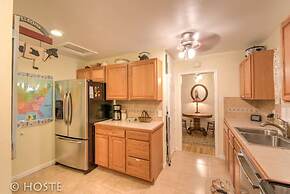 2Br Relax Lovely Home With Fairytale Garden