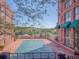 National at Courthouse