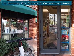 National at Courthouse