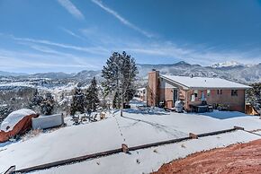 4BR Mtn Viewsgarden of the Godshot Tub, Firepit