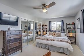 4BR Mtn Viewsgarden of the Godshot Tub, Firepit