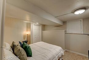 1910 Mountain View, Fire pit + Roof Deck, Downtown