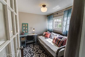 1910 Mountain View, Fire pit + Roof Deck, Downtown