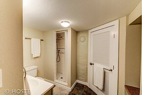 1910 Mountain View, Fire pit + Roof Deck, Downtown