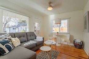 Vintage Tiny House Cute 1bdrm Big Appeal