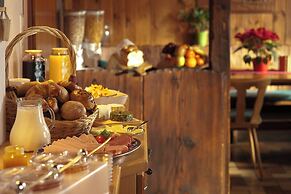 Hotel Suites Wilma J