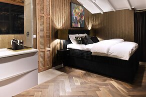Hotel Suites Wilma J