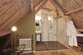 Hotel Suites Wilma J