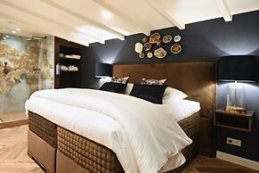 Hotel Suites Wilma J