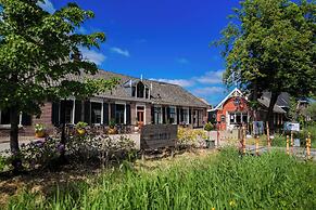 Hotel Suites Wilma J