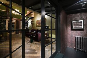 Hotel Suites Wilma J