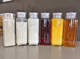 Commercial Hay Hotel