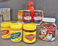 Commercial Hay Hotel