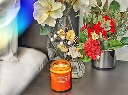 Commercial Hay Hotel