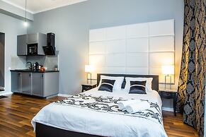 Tribeca City Center Apartments