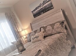 Peak Valley Manor, a Modern Farmhouse