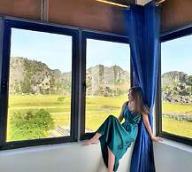 Hang Mua Central Homestay