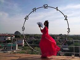 Hang Mua Central Homestay