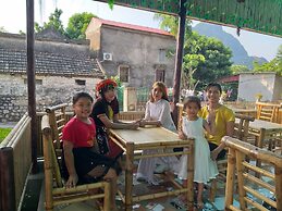 Hang Mua Central Homestay