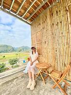 Hang Mua Central Homestay