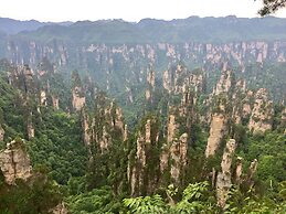 Zhangjiajie xinwu holiday house