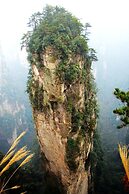 Zhangjiajie xinwu holiday house