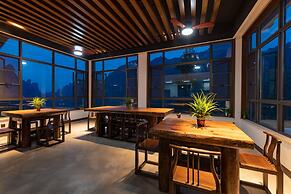 Zhangjiajie xinwu holiday house