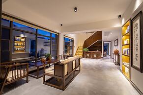 Zhangjiajie xinwu holiday house