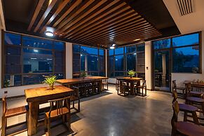 Zhangjiajie xinwu holiday house