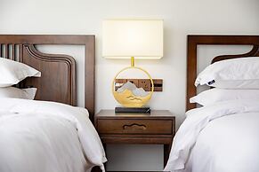 Zhangjiajie xinwu holiday house