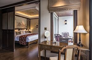 Heritage Line Ylang Cruise – Ha Long Bay & Lan Ha Bay