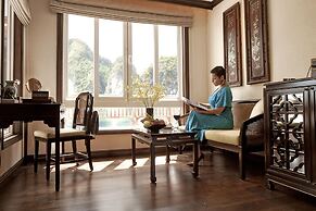 Heritage Line Ylang Cruise – Ha Long Bay & Lan Ha Bay