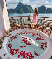 Heritage Line Ylang Cruise – Ha Long Bay & Lan Ha Bay