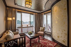 Heritage Line Ylang Cruise – Ha Long Bay & Lan Ha Bay