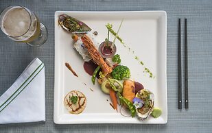 Heritage Line Ylang Cruise – Ha Long Bay & Lan Ha Bay