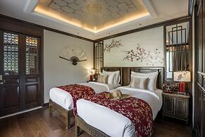 Heritage Line Ylang Cruise – Ha Long Bay & Lan Ha Bay