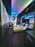 M&H Hotel