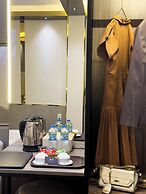 M&H Hotel