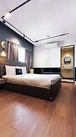 M&H Hotel
